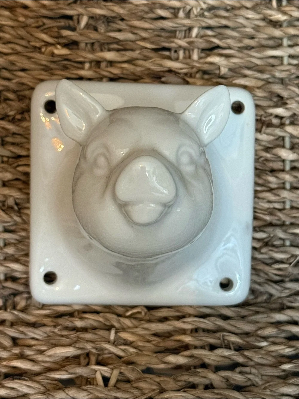 VTG 80s White Ceramic Pig Head Towel Hooks Set